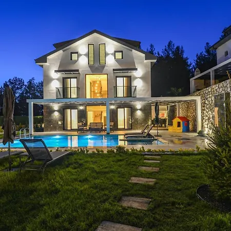 וילה Ovacik Luxury - 7171 *